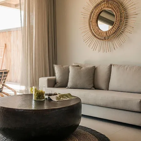 Grand Blue Residences Apartamento
